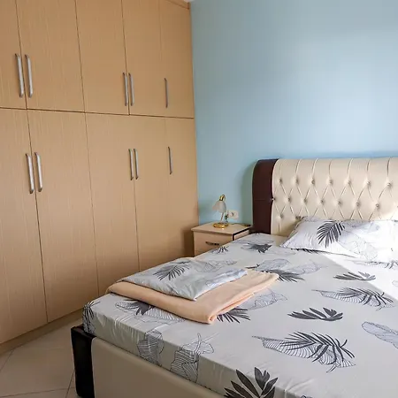 Sarah'S Apartments - 5 Min Walk To Beaches & Boulevard - Big Balcony! Sarande Exterior photo
