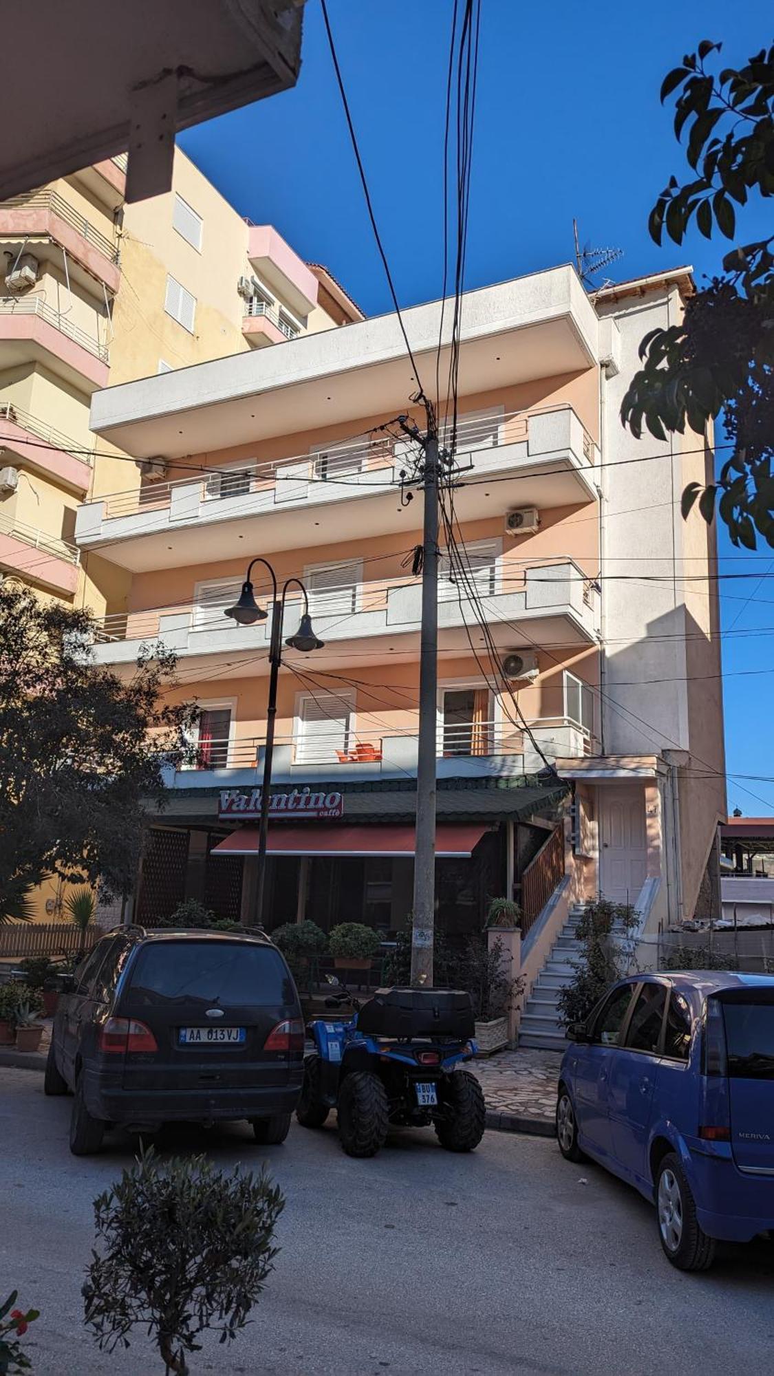 Sarah's - 5 Min Walk To Beaches & Boulevard - Big Balcony! * Saranda